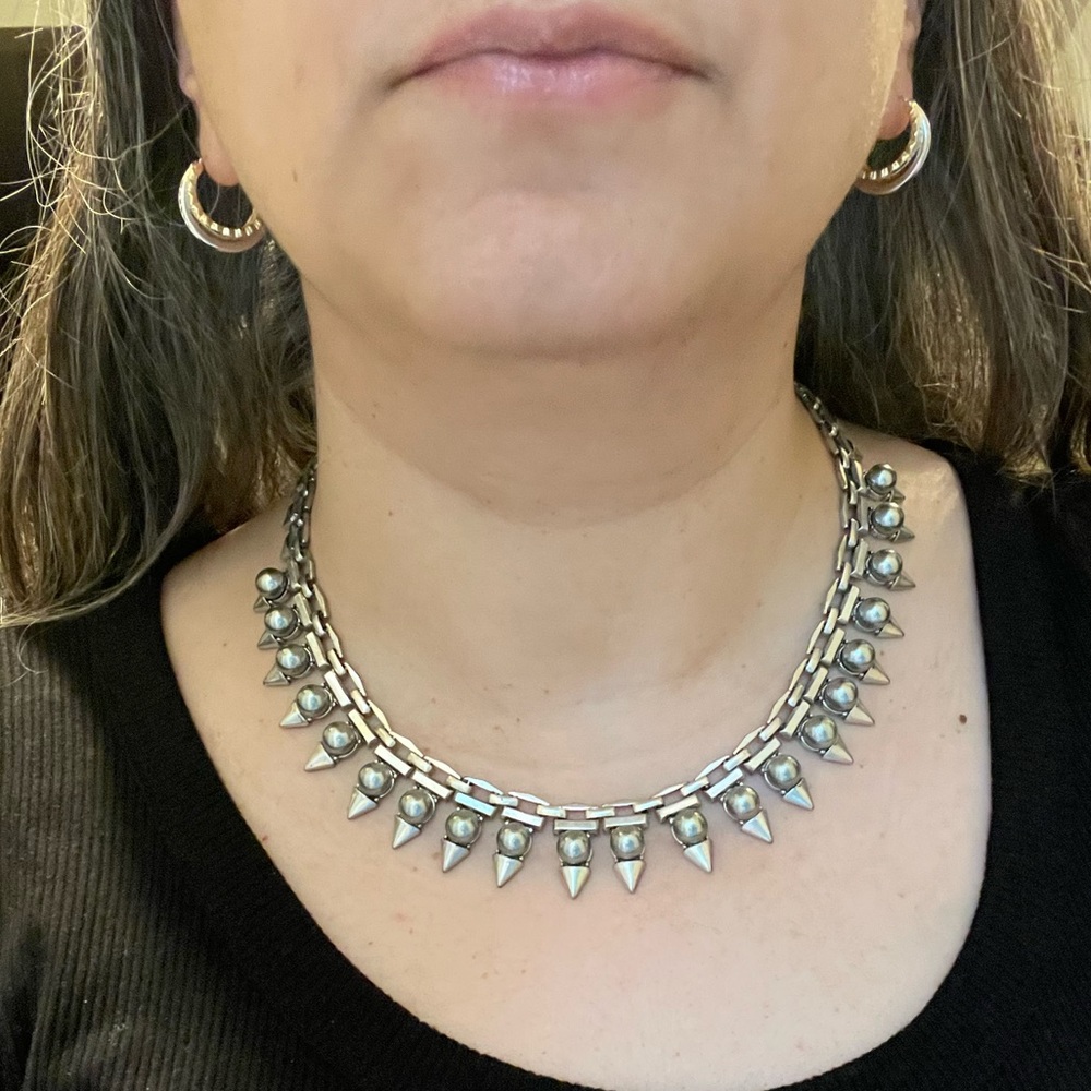 Stella and Dot collar Necklace